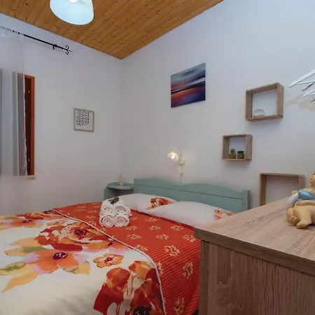 Stunning In Grscica With Kitchen * Brnistrova