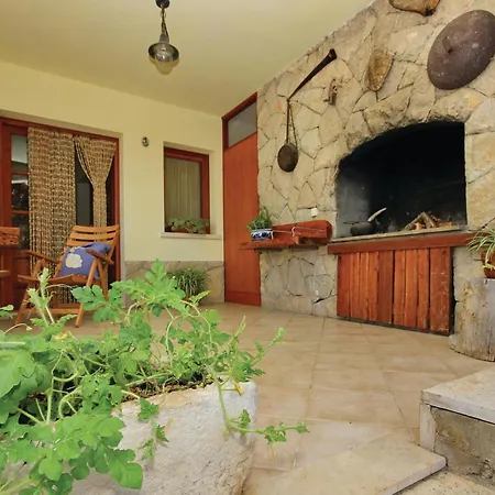 Stunning In Grscica With Kitchen Lägenhet *